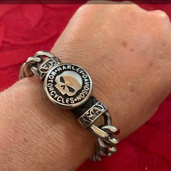 Harley-Davidson Jewelry - - - HD Willie G Magnetic Bracelet
